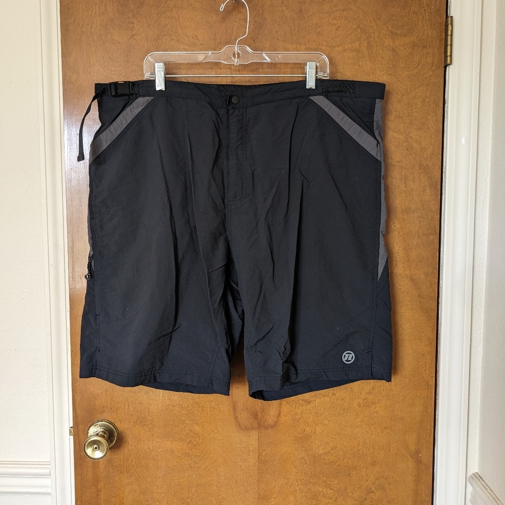 Novara Black Gray Cycling Bicycle Road Mountain Biking Shorts